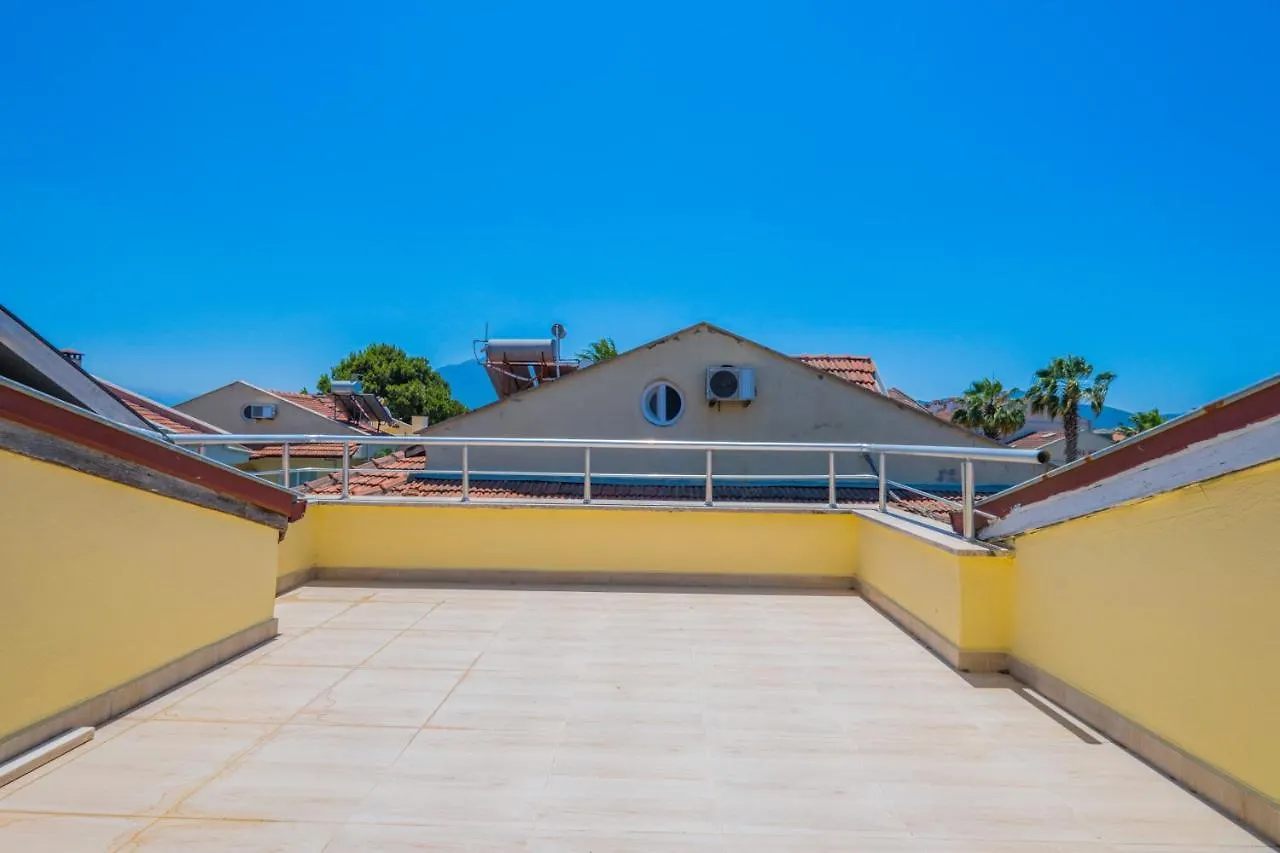 Rose Calis Beach Villa Φετιγιέ