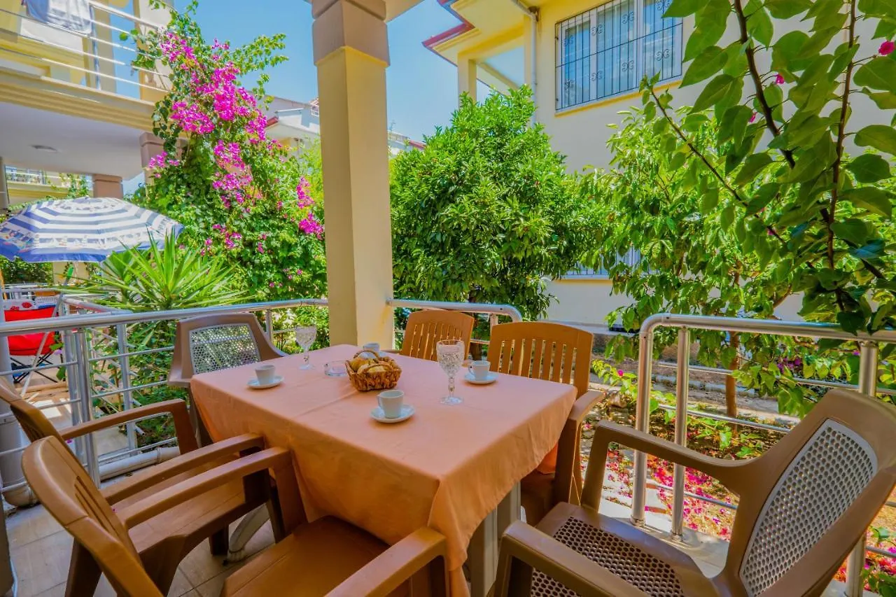 Rose Calis Beach Villa Φετιγιέ