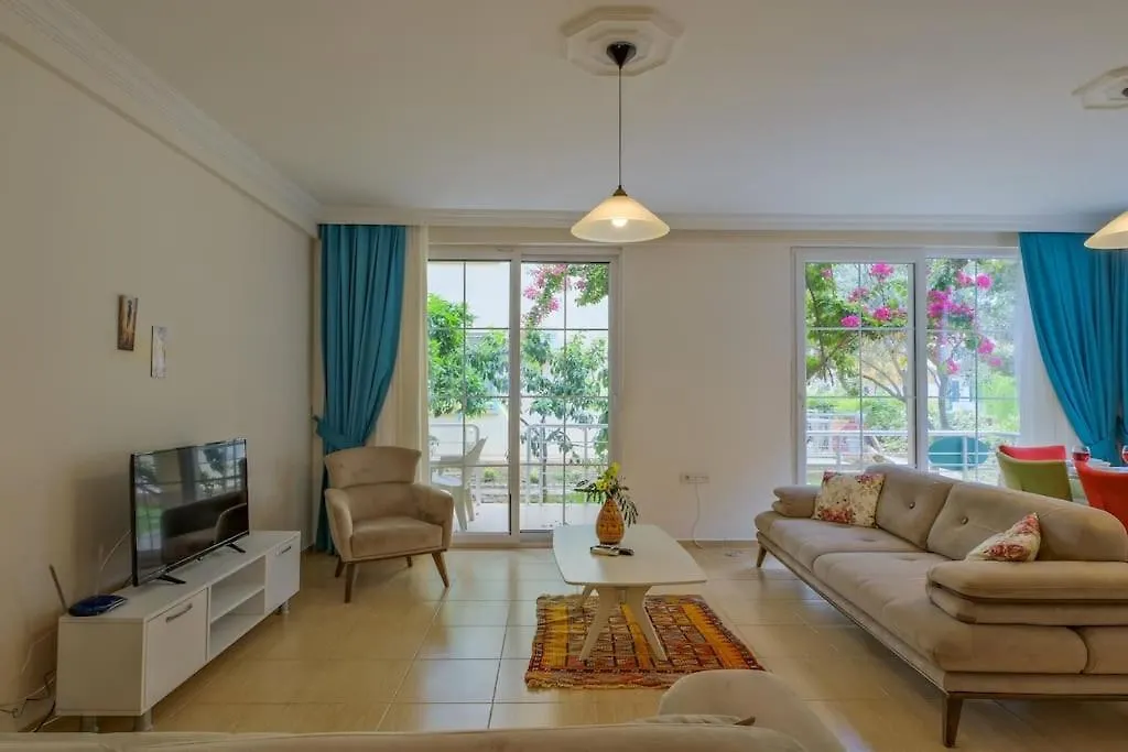 Rose Calis Beach Villa Φετιγιέ