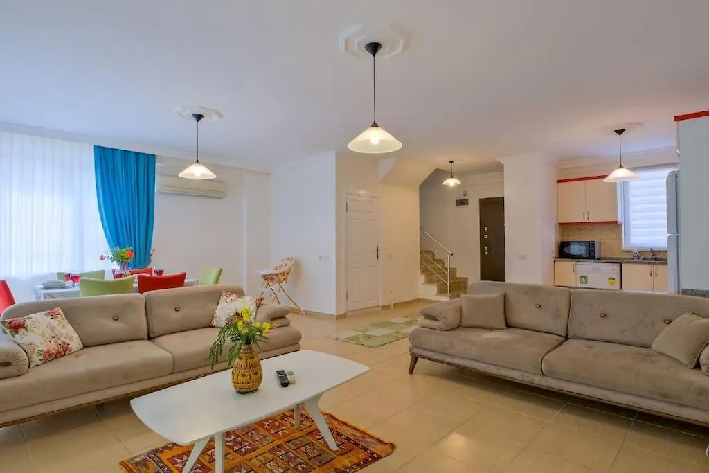 Rose Calis Beach Villa Φετιγιέ